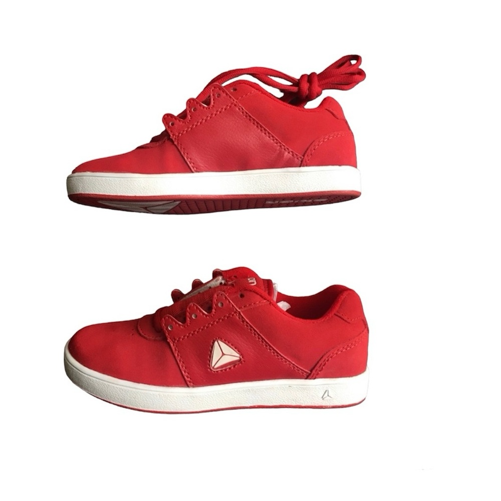 Axion “Heritage” sneakers (RARE)